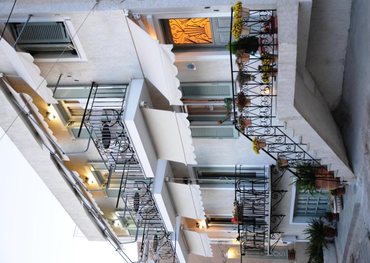 Guest house Arolithos