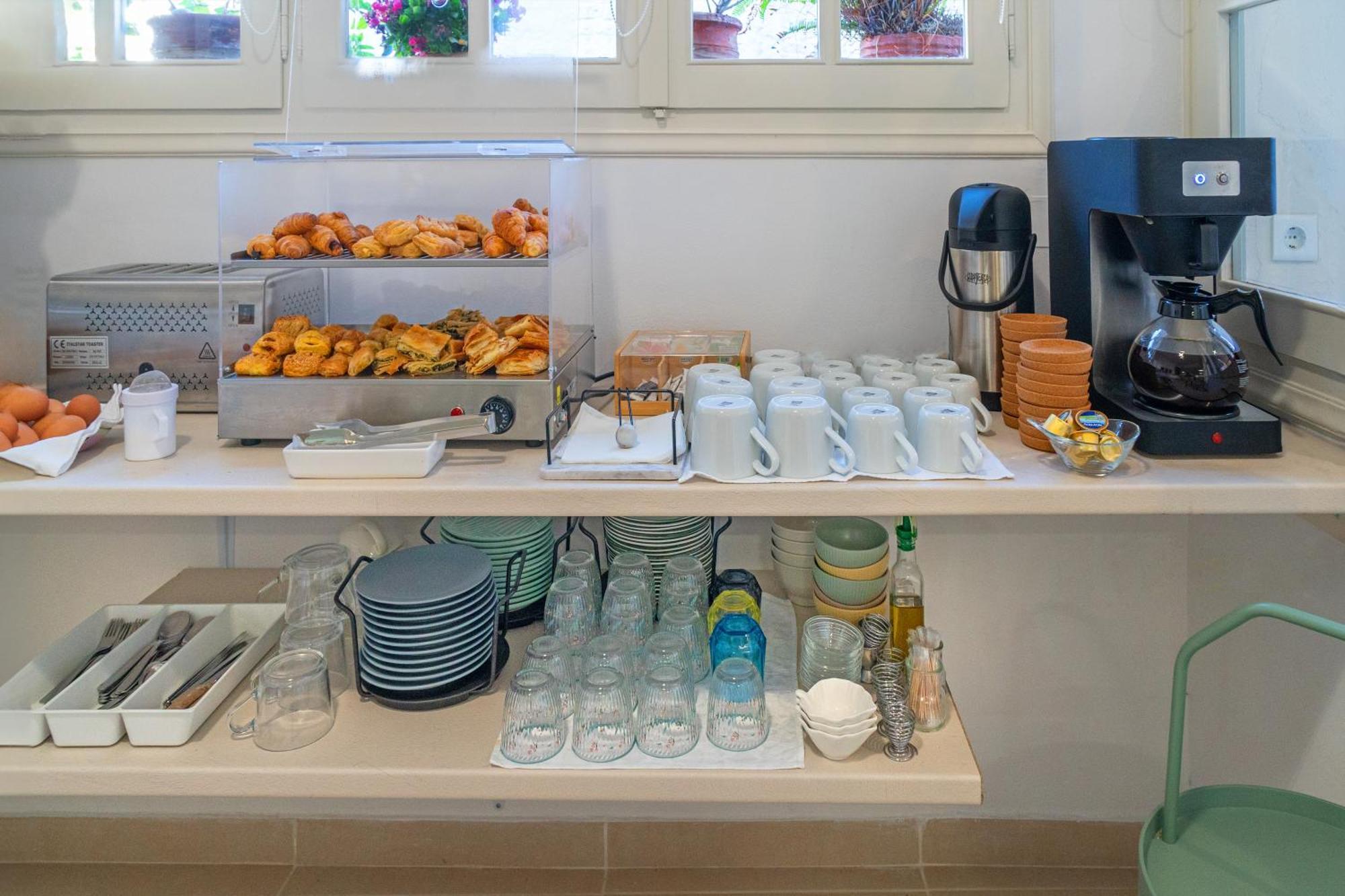 Arolithos Guest house Spetses Town